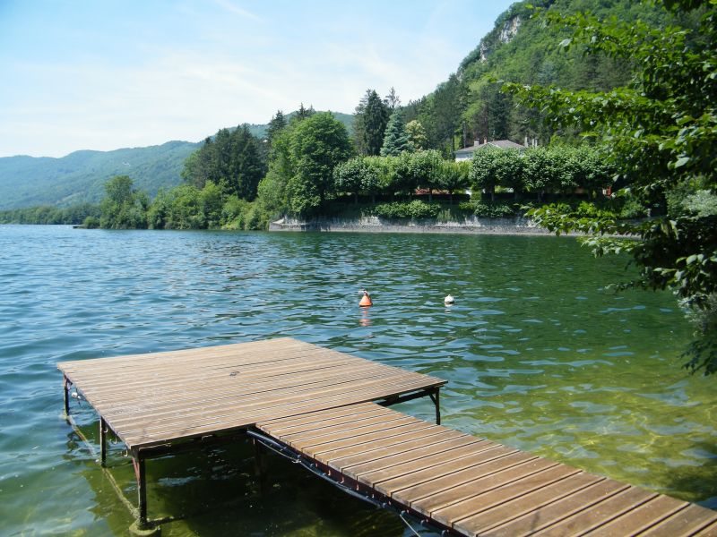 Restaurant De La Plage Chancia Lac De Coiselet